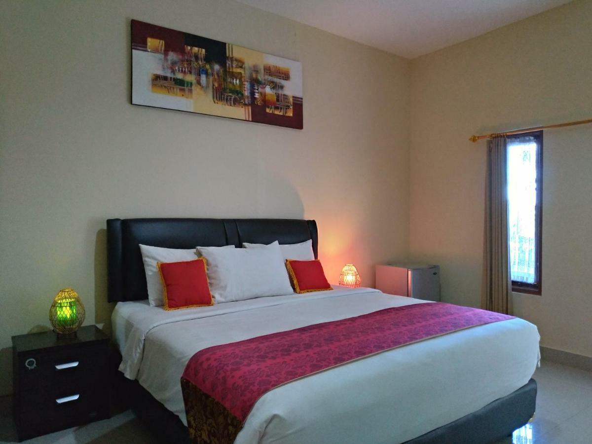 Beji Ayu Homestay Seminyak  Ngoại thất bức ảnh